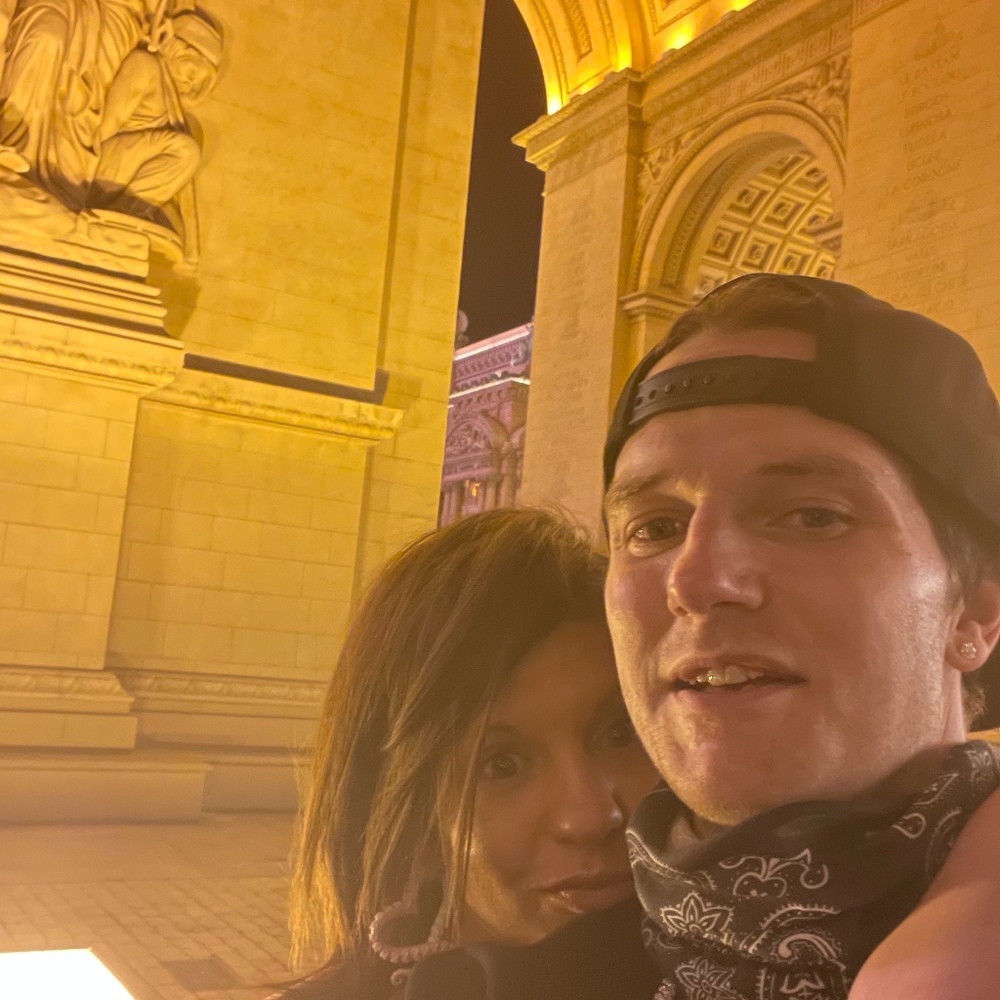 Meet your Posher, Posh